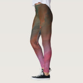 Leggings Piliers de poussière en Orion Nebula image spatial (Gauche)