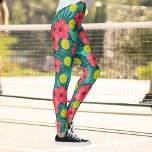 Leggings Plaisir Pickleball Tropical Hibiscus Sports Flower<br><div class="desc">Emmenez votre jeu de pickleball au niveau supérieur avec ces leggings de haute qualité et AWESOME avec des boulettes jaunes dressées contre un arrière - plan à fleurs tropicales. Parfait pour les jeux récréatifs ou de tournoi ou parfait pour seulement porter autour de la ville aussi.</div>