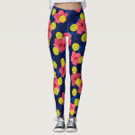 Leggings Plaisir Pickleball Tropical Red Hibiscus Flower Sp<br><div class="desc">Emmenez votre jeu jusqu'à un cran avec ces leggings amusants de pickleball avec des boulettes jaunes dressées contre un arrière - plan de fleurs d'hibiscus rouges et feuilles et fougères de palmiers bleus.  Idéal pour jouer au rec quotidien,  jouer au tournoi ou simplement courir autour de la ville.</div>