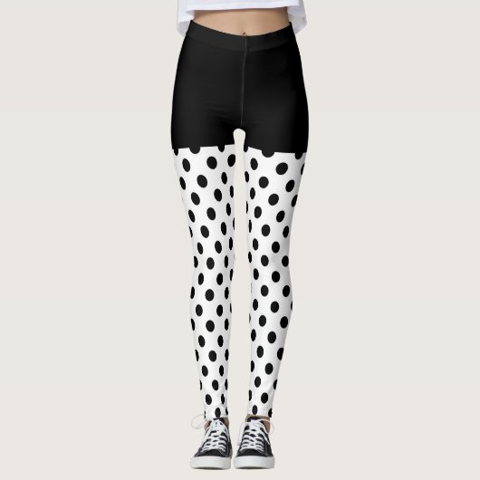 Leggings Pois classique noir et blanc sur (Devant)