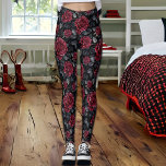 Leggings Roses bourguignons avec Arrière - plan noir<br><div class="desc">Joli roses bordeaux et feuillage avec un arrière - plan noir couture de jambières à motifs floraux.</div>