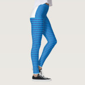 Leggings Un ciel bleu clair s'étend au-dessus d'un bleu pro (Droite)