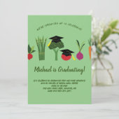 Légumes Végétarien Graduation Party Invitation (Debout devant)
