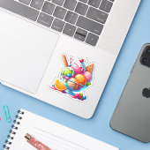 Lekkere ijsco Sundae Sticker (Laptop met iPhone)