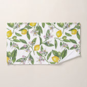 Lemon branches with blossoms and fruit on white bad handdoek (Handdoek)