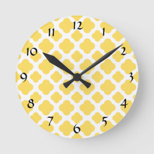 Lemon Yellow and White Quatrefoil Pattern Ronde Klok