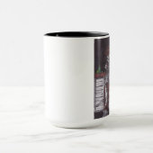 L'enfant vit tasse (Centre)