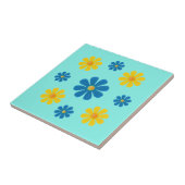 Lentblauwe en gele bloemen voor keuken tegeltje (Zijkant)