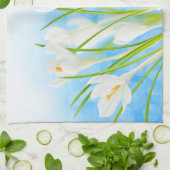 Lente (witte krokussen) theedoek (Gevouwen)