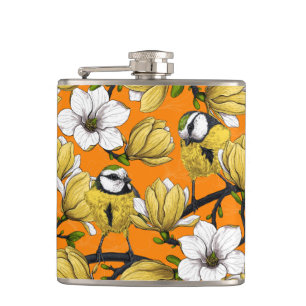 Lentetijd in geel heupfles