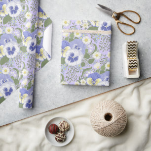 Lentetuinbloemen op lavendel cadeaupapier