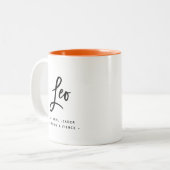 Leo Horoscoop Modern Fun Verjaardag Script Zodiac Tweekleurige Koffiemok (Voorkant links)