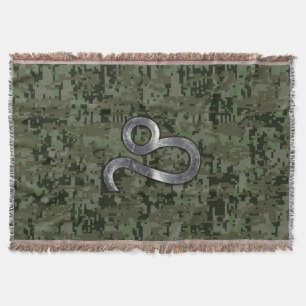 Leo Zodiac Sign on Green Digital Camo Deken