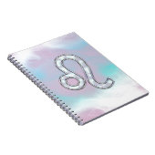 Leo Zodiac-symbool op Pastels Nacre Style Print Notitieboek (Rechterzijde)