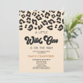 Leopard Cheetah Print Wild One Baby shower Kaart (Staand voorkant)