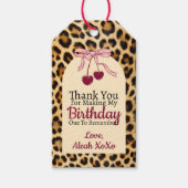 Leopard Cherry Pink Bow Birthday Cute & Glam Party Cadeaulabel (Voorkant)