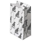 Leopard Gray en Light Grey Silhouette Klein Cadeauzakje (Voorkant Gekanteld)