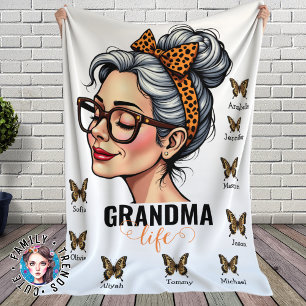 Leopard Messy Bun en Butterflies Grandkid Namen Fleece Deken