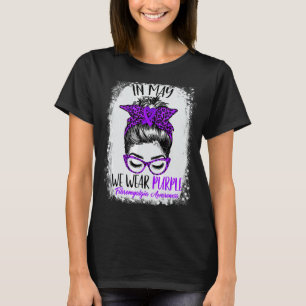 Leopard Messy Bun May We Draag Paarse fibromyalgie T-shirt