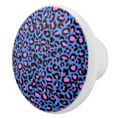 Leopard Pattern in Raspberry op Electric Blue Keramische Knop (Rechts)