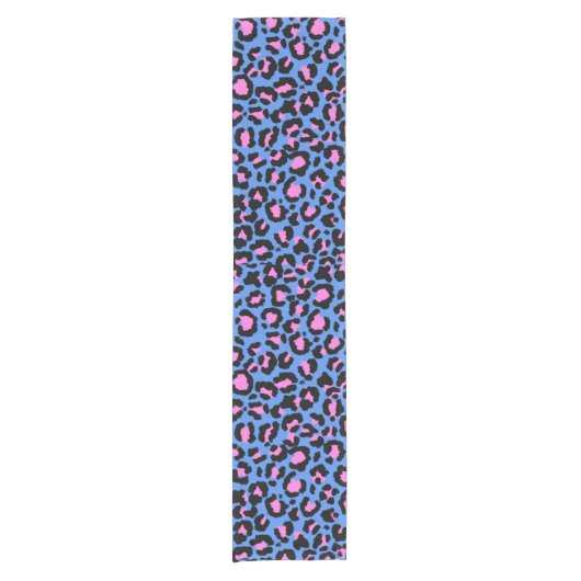 Leopard Pattern in Raspberry op Electric Blue Korte Tafelloper (Voorkant)