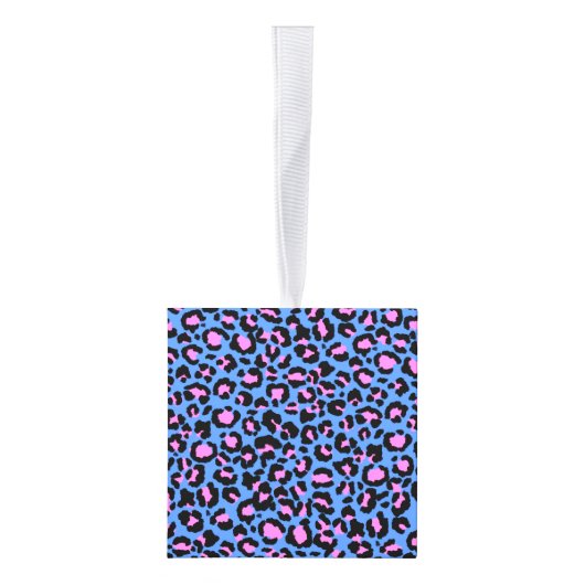Leopard Pattern in Raspberry op Electric Blue Kubus Ornament (Rechts)