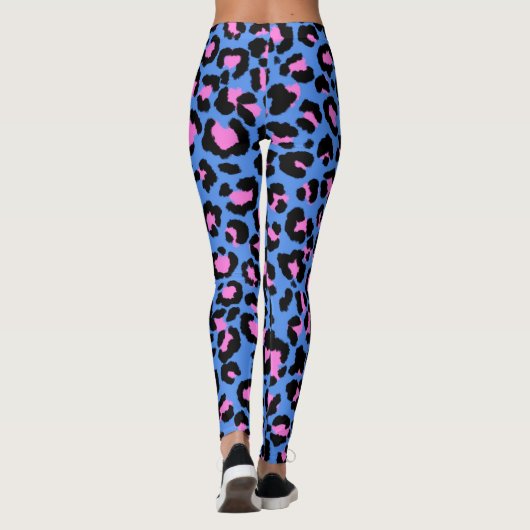 Leopard Pattern in Raspberry op Electric Blue Leggings (Achterkant)