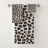 Leopard Print Bad Handdoek (Insitu)