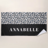 Leopard print initiaal typografie blauw modern strandlaken (Voorkant)