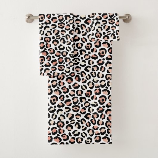 Leopard Print Patroon Blush Black White Chic Bad Handdoek (Insitu)