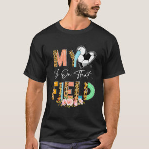 Leopard Voetbal Mama Mijn hart is op dat veld Moed T-shirt