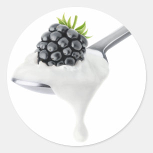 Lepel van braambessenyoghurt ronde sticker
