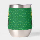 Leprechaun de dessin dans une casserole d'or tenan (Gauche)