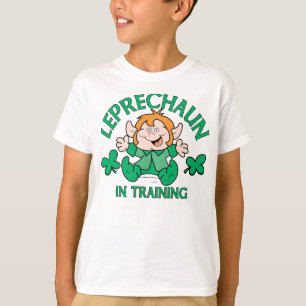 Leprechaun in T-shirt voor training