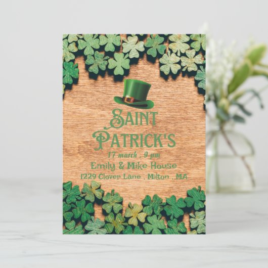 Leprechaun St.Patrick's Day Party Invitation (Debout devant)