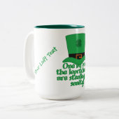 Leprechauns Stealing Sanity aangepaste mokken (Voorkant links)