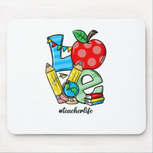 Leraar geeft les materiaal liefde appel symbool muismat