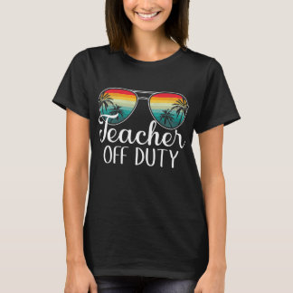 Leraar in dienst op de laatste dag van de schoolle t-shirt