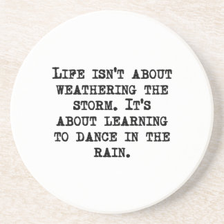 Leren naar dans in de regen zandsteen onderzetter