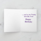 Les antiquités sont une précieuse carte d'annivers (Intérieur)