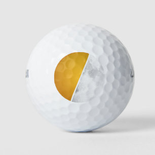 Les balles de golf de la lune et du soleil