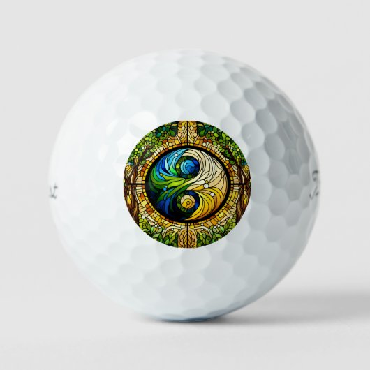 Les balles de golf Yin Yang (Recto)