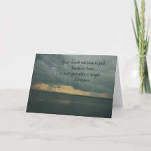 Les bons amis ont du mal à trouver une carte de vo