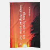 Les choses au-dessus de serviette de cuisine (Vertical)