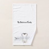 Les cygnes blancs amoureux du nom de famille (Serviette à main)