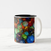 Les enfants jouent à la Mug (Devant droit)