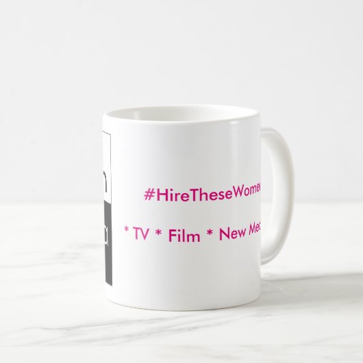 Les Femmes Dans La Mug Classique Des Médias (Devant droit)