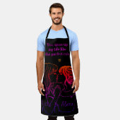 Les femmes élégantes aux tabliers se lient sur le  (Porté)