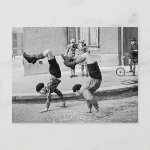 Les frères Paris - 1934 - Robert Doisneau Briefkaart