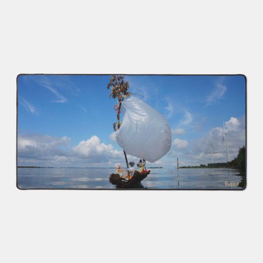 Les fubby sur un bateau à voile en bois promeuvent (Recto)